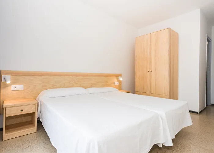 Apartamentos Blanes-Condal